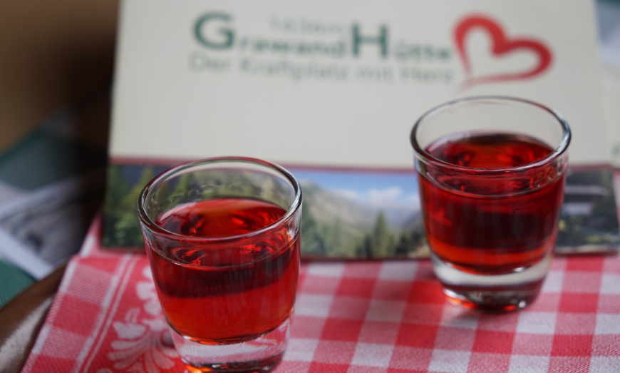 Foto Gratisschnaps Grawandhütte Zirbe