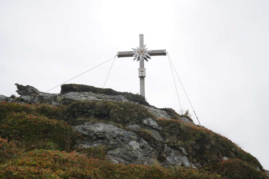 Gipfelkreuz Steinkarspitze Zillertal
