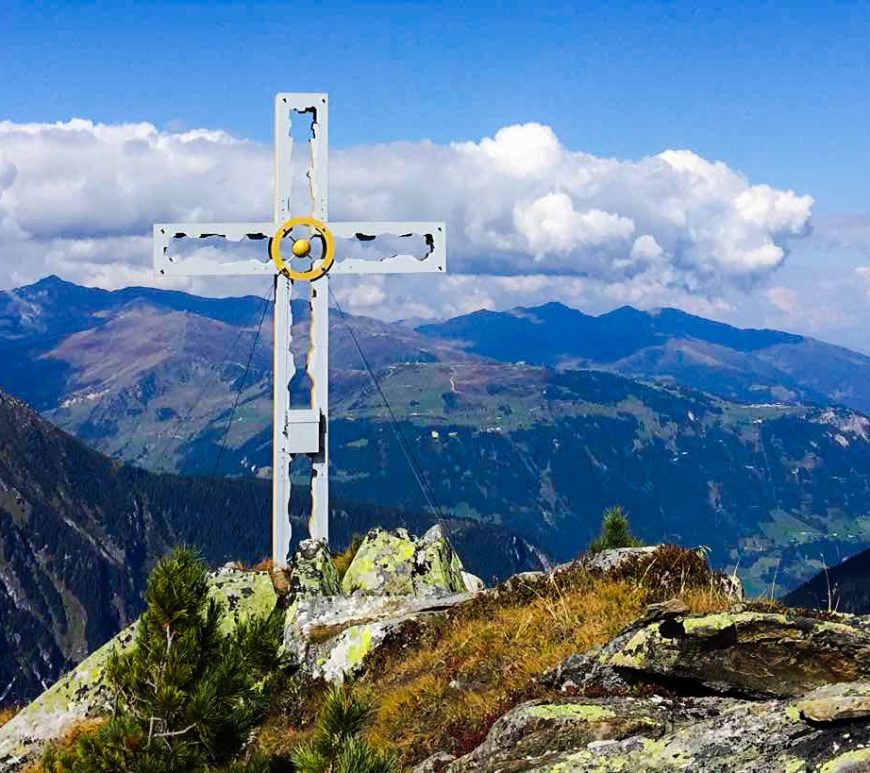 Gipfelkreuz des Gaulkopfes im Zillertal
